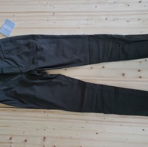 Athleta Wander Skinny Pant